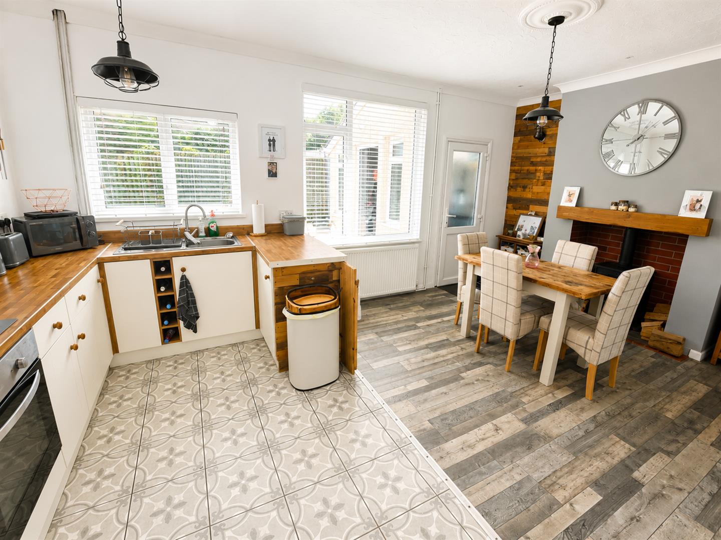 Cae Gwyn Road, Pontarddulais, Swansea, SA4 8PL